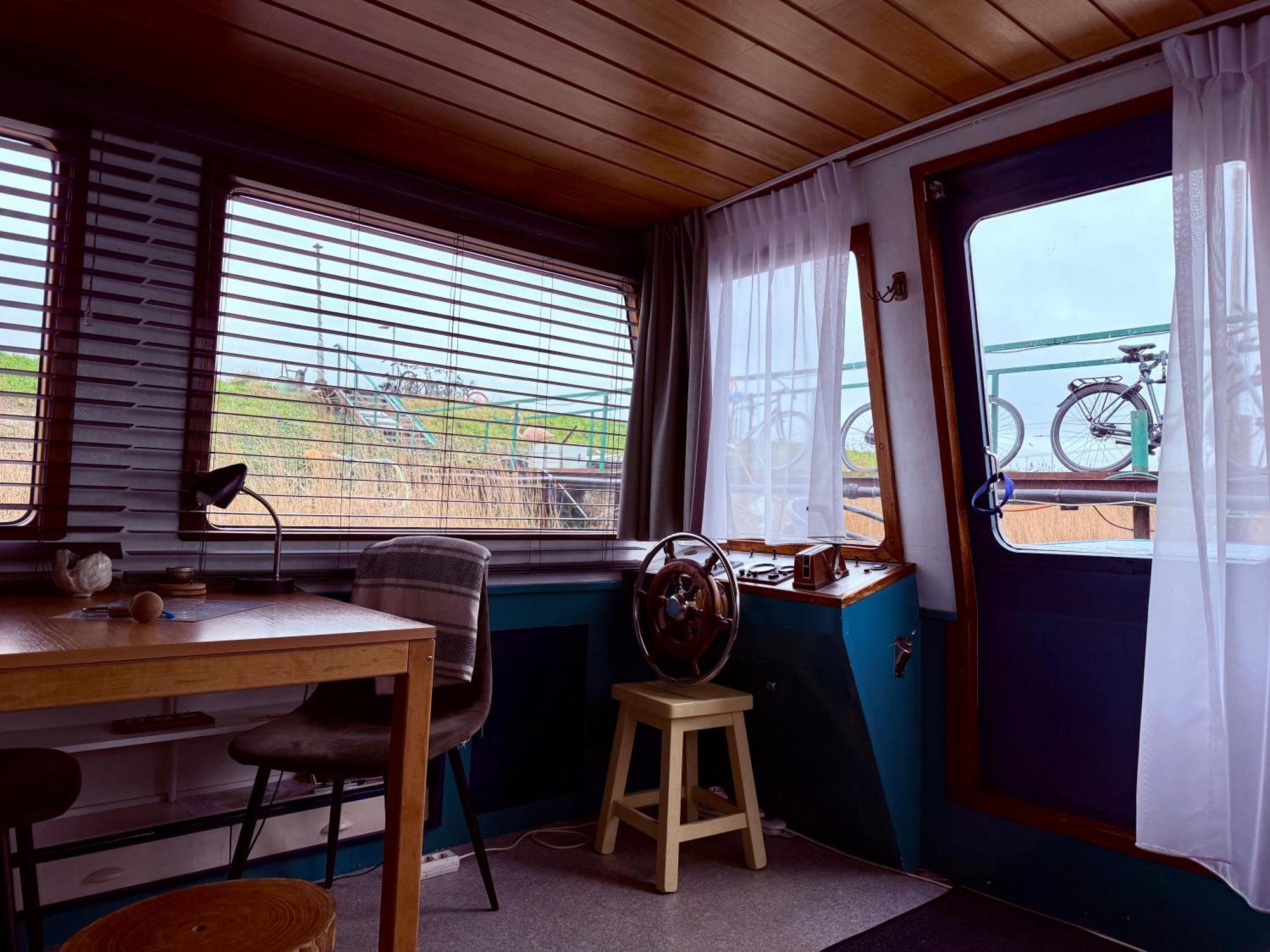 Floating B&B Amsterdam Extérieur photo
